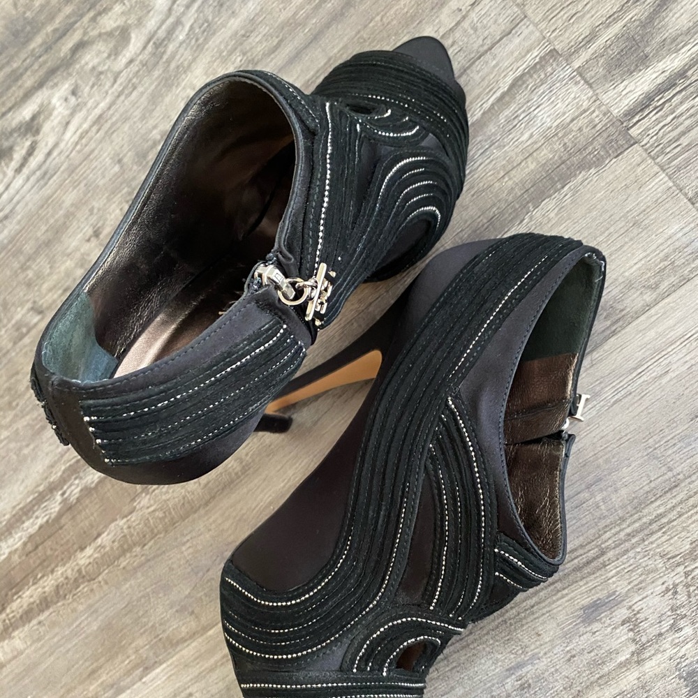 Escada Pump Sandals Stileto